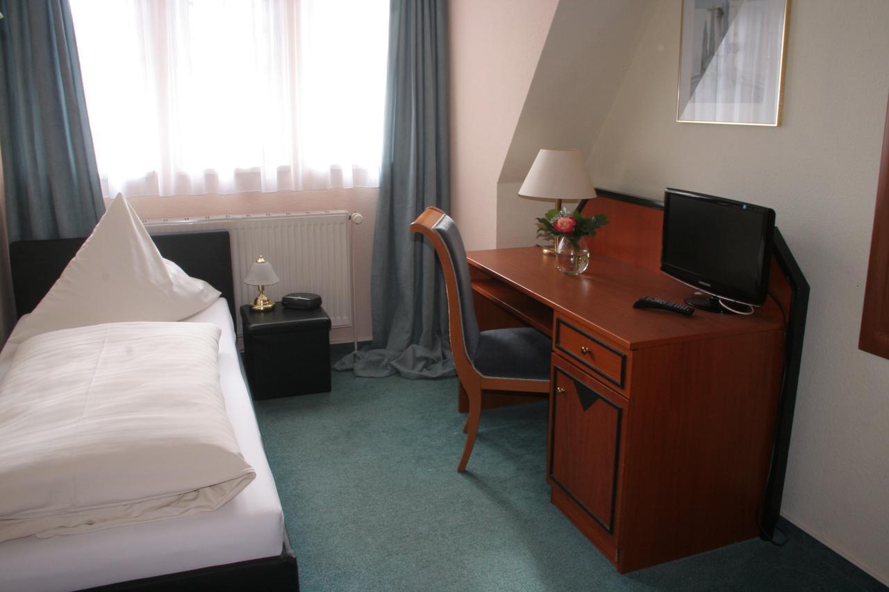 Parkschlosschen Lichtenstein Hotell Exteriör bild